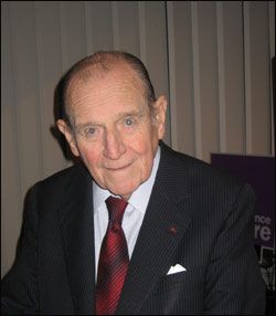 Raymond Barre
