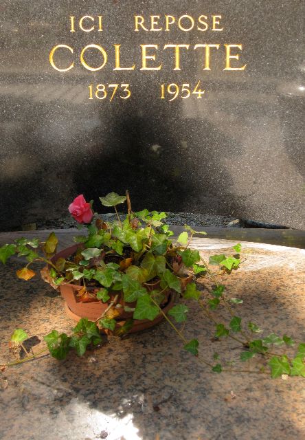 Tombe de Colette