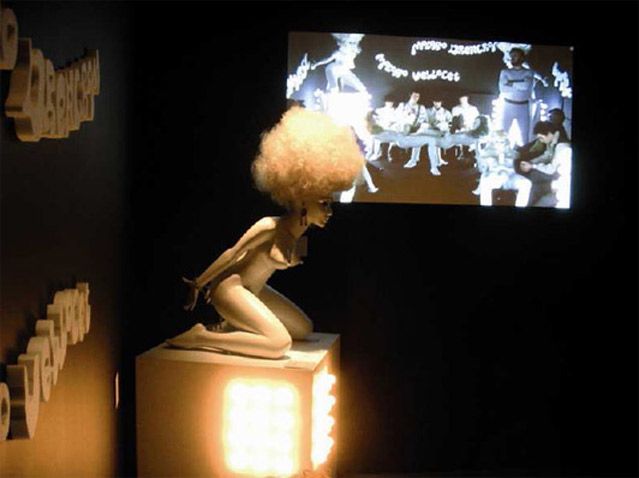 Korova Milk Bar. Décor d'Orange mécanique recréé pour l'exposition