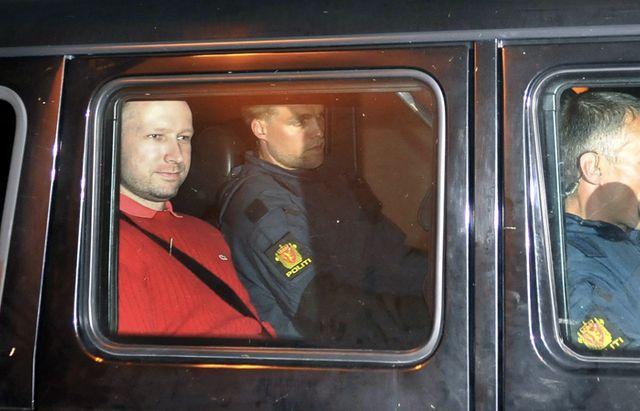 Anders Behring Breivik a son arrivée au Palais de Justice