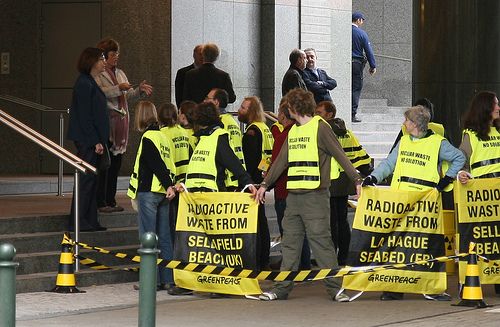 Greenpeace devant le Parlement européen