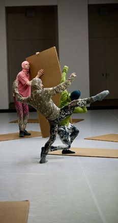 David Kern, Brigel Gjoka et Ander Zabala@Dominik Mentzos.jpg