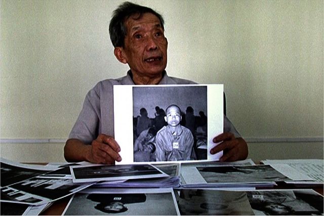 Photos DP 2 film Rithy Panh "Duch, maitre des forges..."