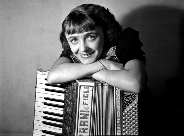 Edith Piaf en 1936