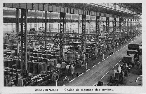 Usine Renault, chaîne de montage des camions