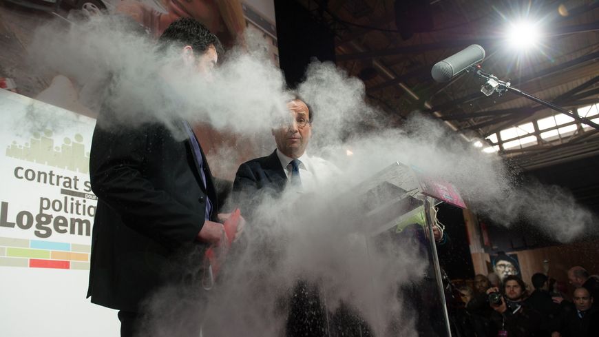 François Hollande enfariné