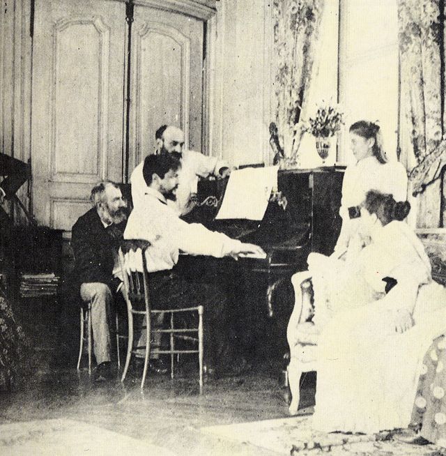 Debussy au piano en 1893
