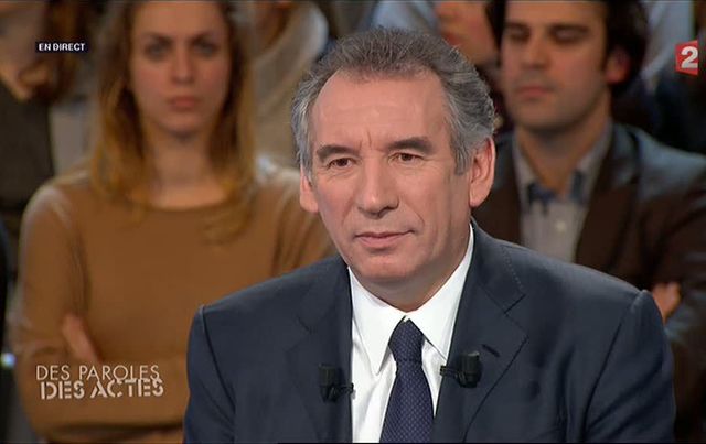 François Bayrou sur le plateau de France 2