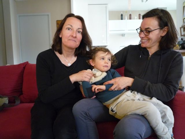 Françoise, Florence (à droite) et Melvil 3 ans.