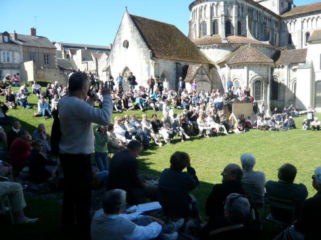 Le festival du mot à la Charité sur Loire