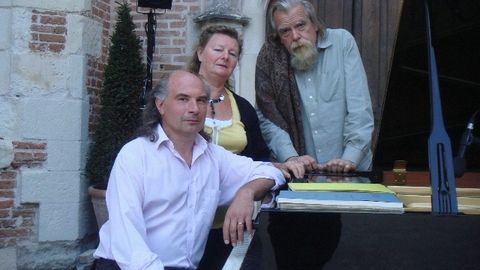 Patrick / Monique Scheyder - Michael Lonsdale