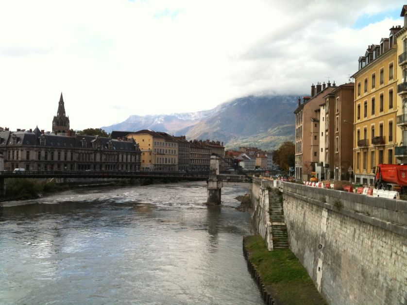 Villes Mondes Grenoble : Le quartier St Laurent et l'Isère