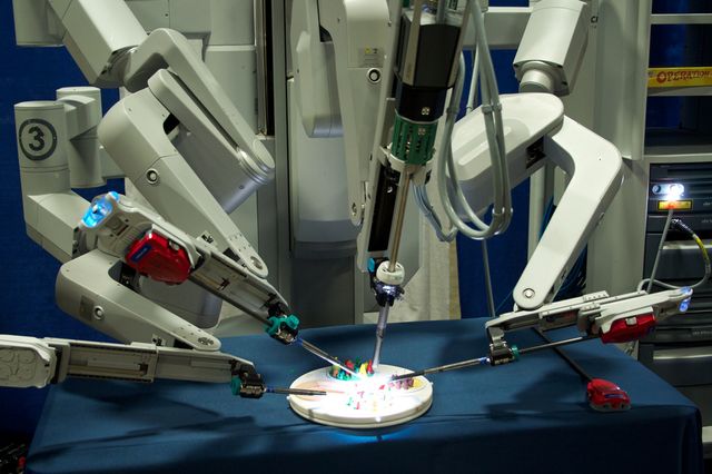 Robot chirurgien