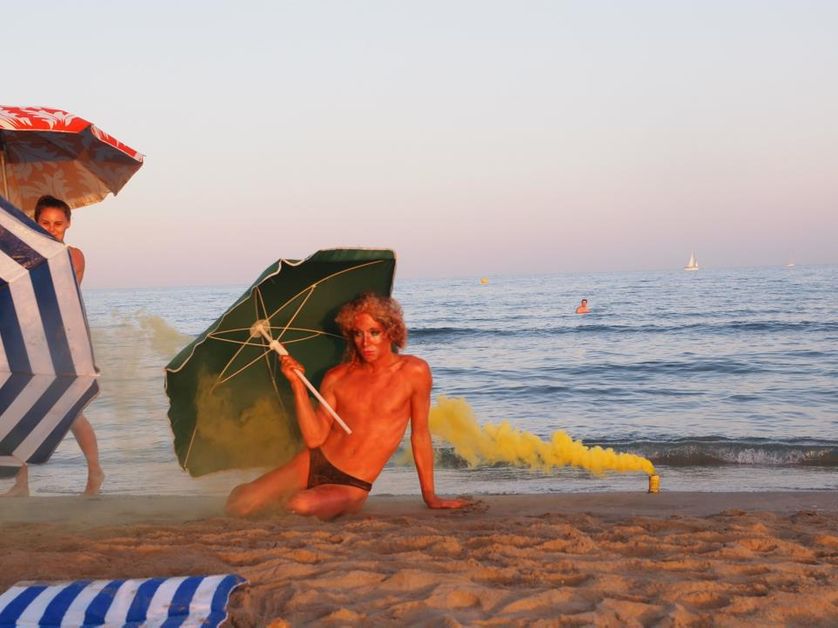 Francois Chaignaud et Benjamin Dukhan sur la plage du Cap d'Agde, août 2012
