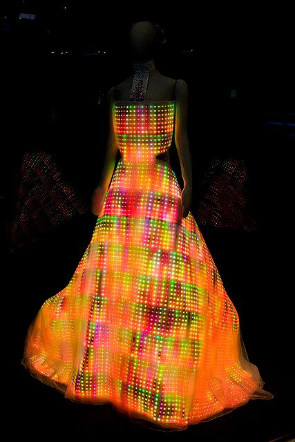 dress light