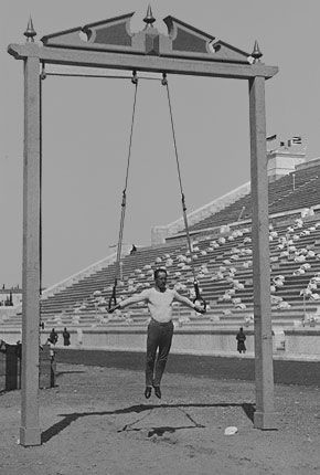 Le gymnaste Hermann Weingärtner aux Jeux Olympiques d'Athènes en 1896