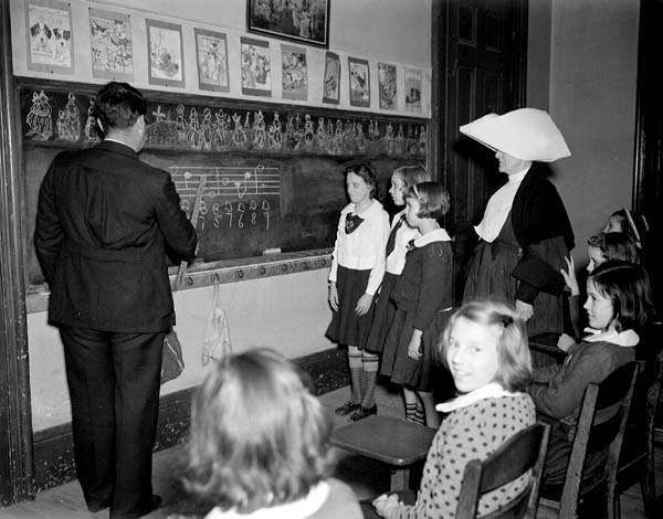 Cours de musique dans un orphelinat de la Nouvelle Orléans en 1940