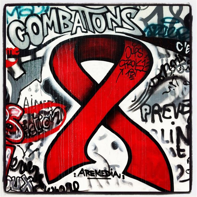 SIDA - Ruban rouge (Red ribbon)