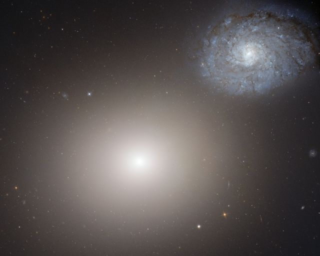 galaxie M60