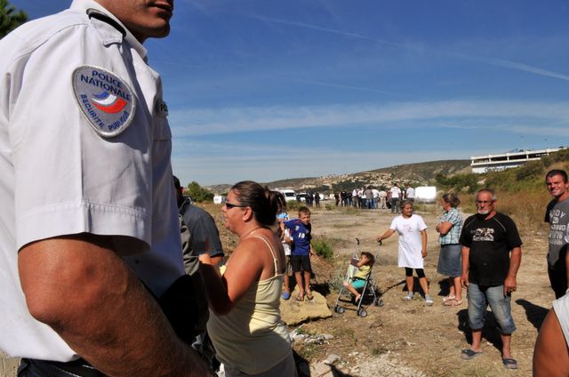 Expulsion d'un camp de Roms (Quartier Nord de Marseille)