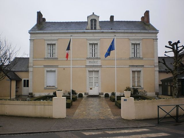 Mairie de La Chapelle Saint Sauveur