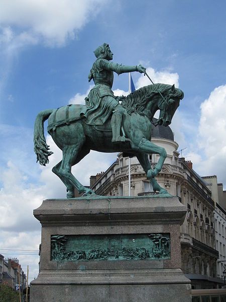 Orléans_statue de Jeanne d'Arc