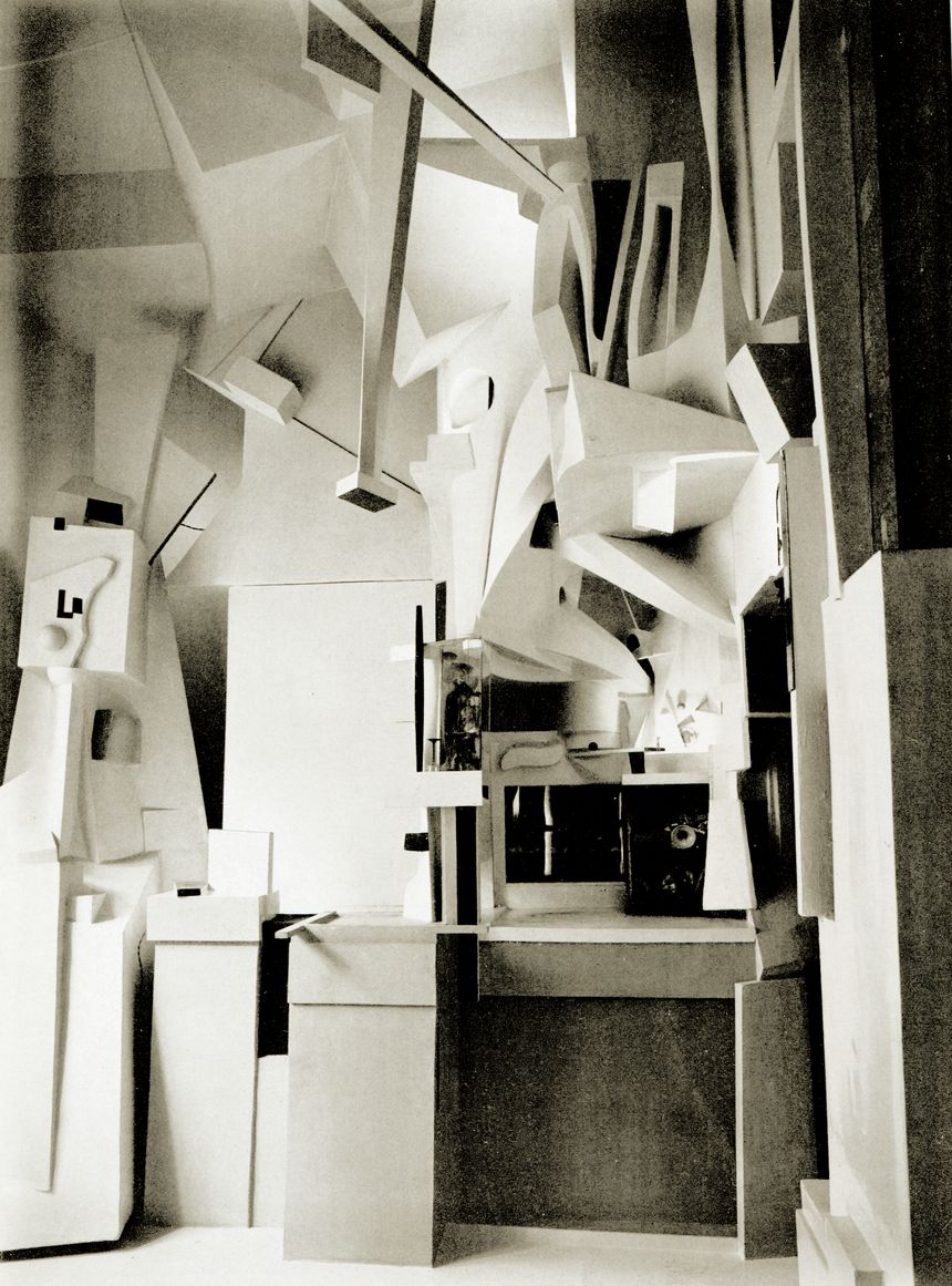 Schwitters, Merzbau