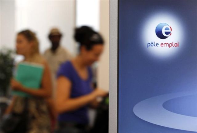 françois hollande maintient ses engagements sur les déficits et le chômage
