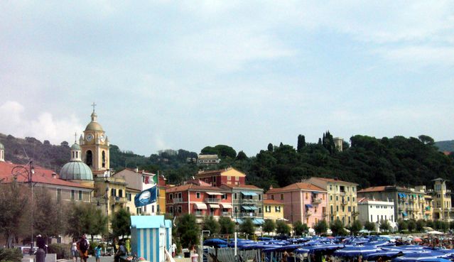 Le village de San Terenzo, près de La Spezia