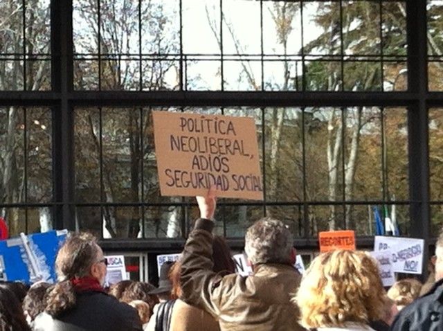 Espagne - Manifestation à Madrid contre la privatisation des hôpitaux - pancarte