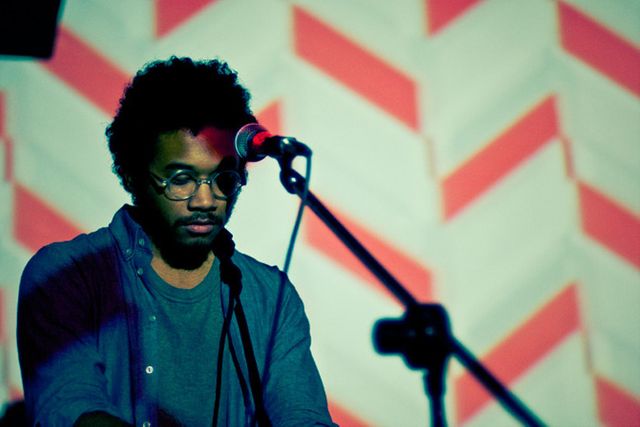 Toro Y Moi
