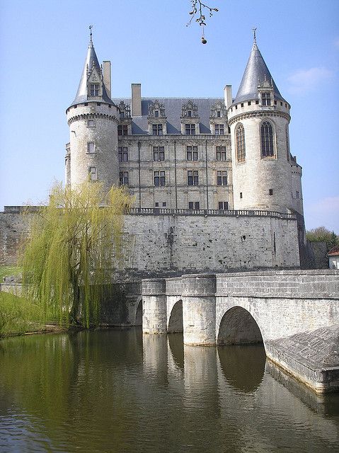 Le chateau de la rochefoucauld