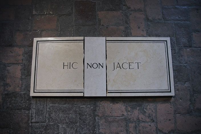 Non, 2012