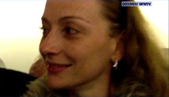 Florence Cassez à son arrivée à l'aéroport de Mexico