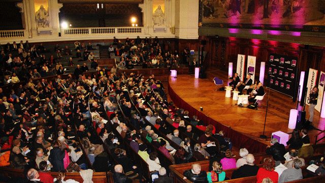 La conférence "Nucléaire, filière d'avenir..." lors du Forum "L'année vue par... les sciences". La Sorgonne - 23 février 2013