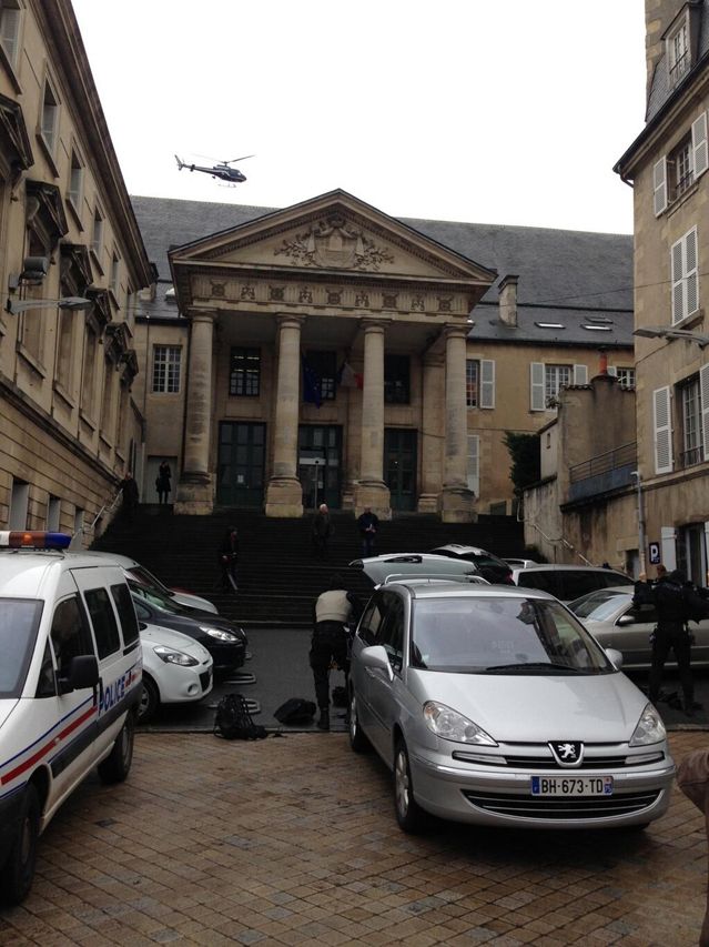 Forte mobilisation pour retrouver un évadé à Poitiers