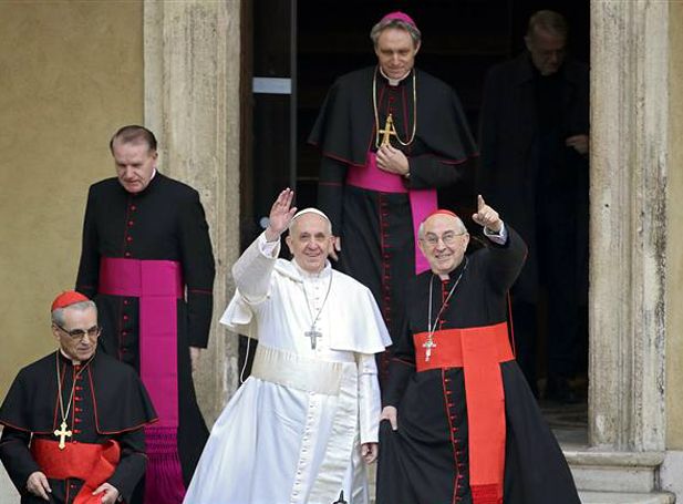 Sortie matinale pour le pape François