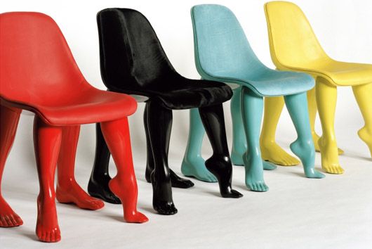 Chaises dessinées par Pharrell Williams