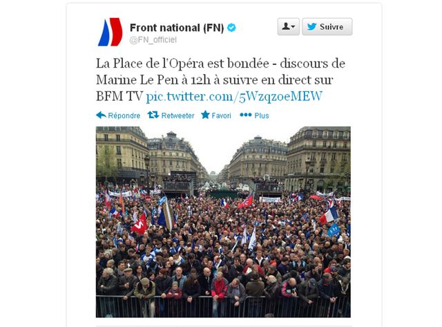 Place de l'Opéra, les militants attendent le discours de Marine Le Pen