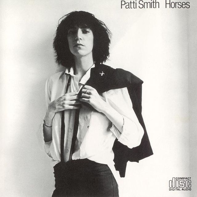 1975 Horses : 1er album, réalisé par John Cale, ex du Velvet Underground...