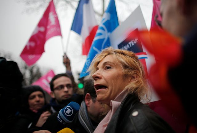 Frigide Barjot, égérie des anti-mariage pour tous