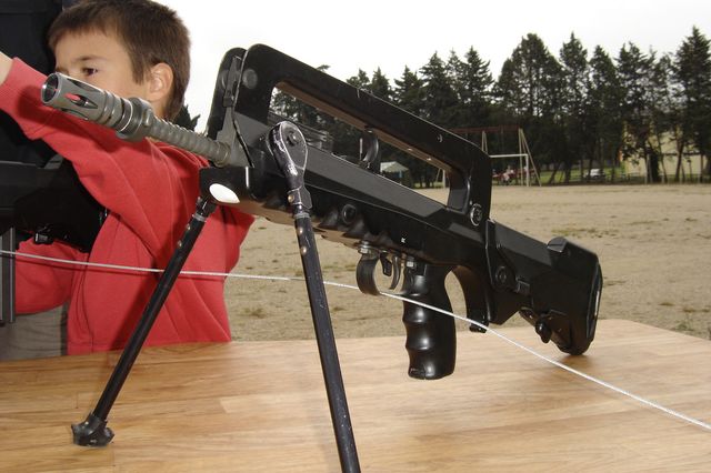 Famas
