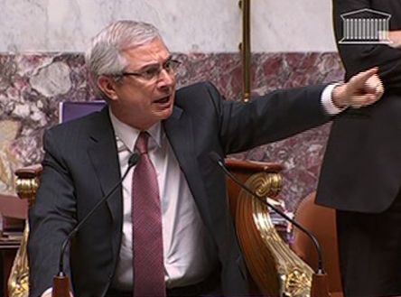 Claude Bartolone face aux opposants
