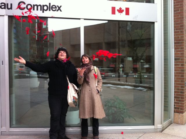 Melissa Mollen Dupuis , du mouvement Idle No More et Doris Farget, chercheuse de l’Université McGill de Montréal.