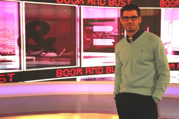 Kuzman dans les studios de 'Boom and Bust'