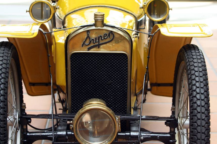 Voiture ancienne