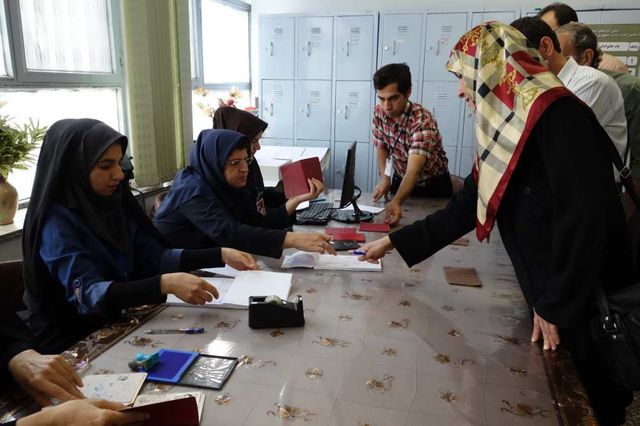 Ouverture des bureaux de vote