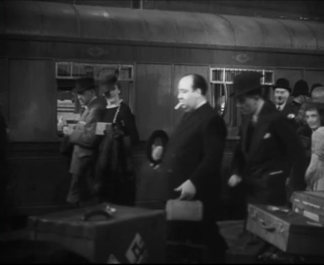 Une femme disparait - cameo