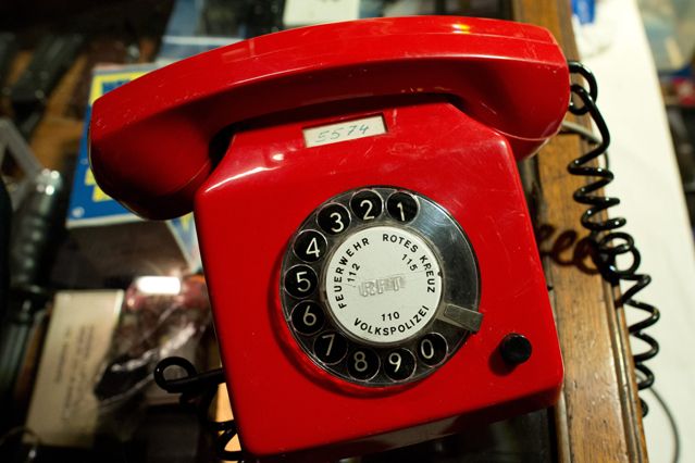 téléphone rouge