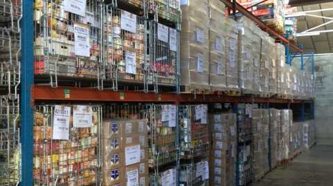 L'entrepôt de la banque alimentaire d'Indre-et-Loire